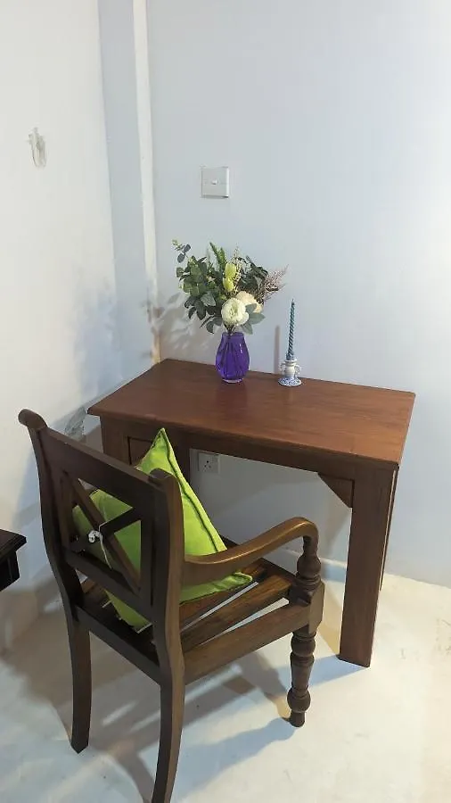Oda ve Kahvaltı Jennifer'S Villa Negombo